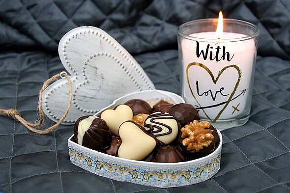 candle, chocolates, heart, present, gift, valentine