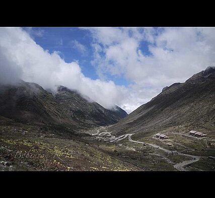 भारत सरकार ने चीन सीमा के पास अरुणाचल प्रदेश में रणनीतिक सीमांत राजमार्ग परियोजना के लिए 6,000 करोड़ रुपये आवंटित किए हैं